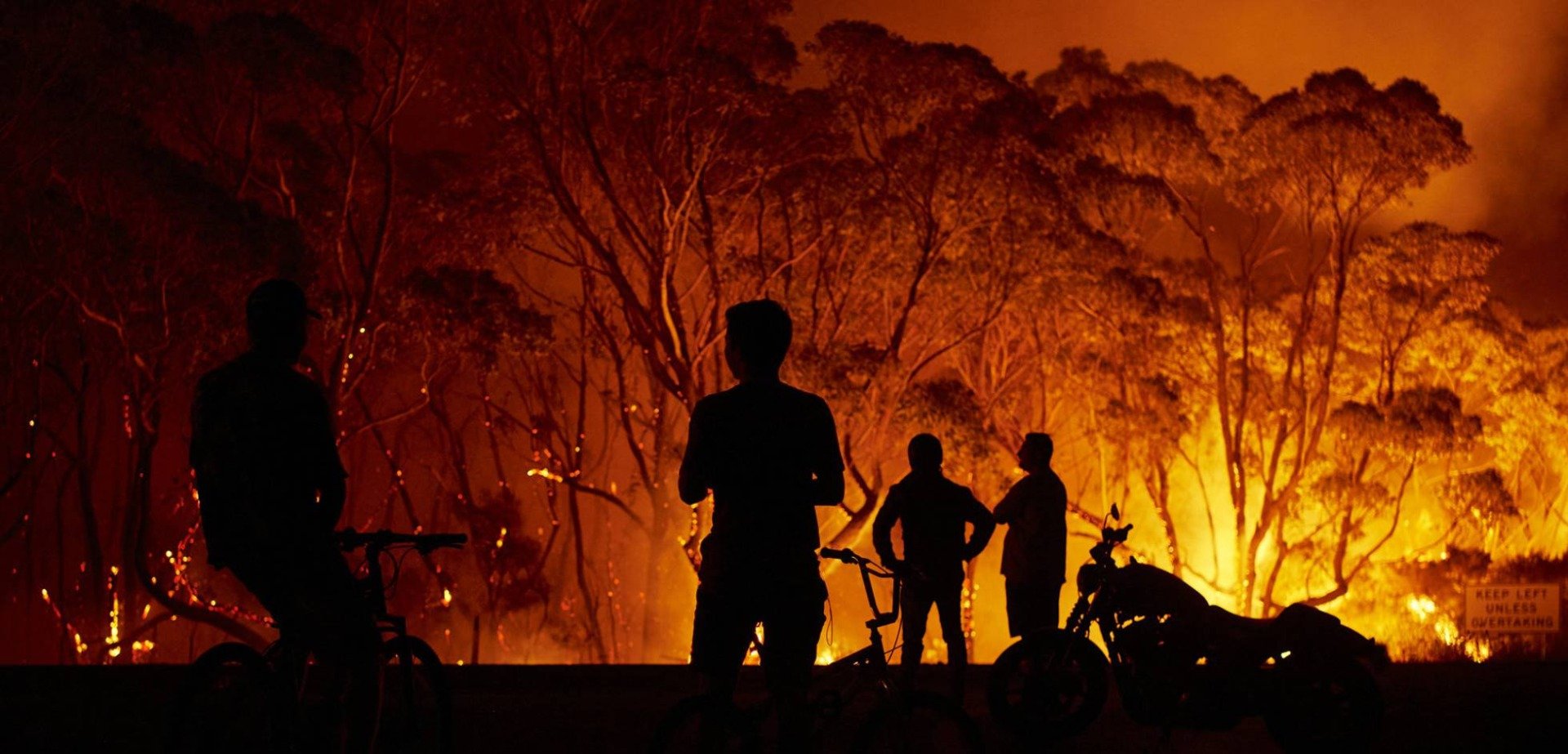 El fuego devora Australia