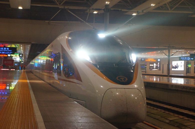 China probó con éxito el tren más rápido del mundo que alcanzó más de los 420 km/h
