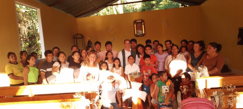 Es enfermera de Alejo Ledesma y dejó todo para misionar en la Amazonia Peruana