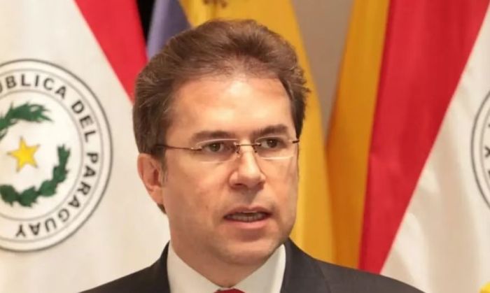 Polémicas declaraciones de un ministro de Paraguay: “Me gustaría levantar una gran muralla en torno a la frontera argentina”