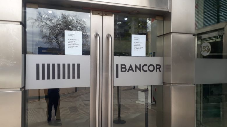 La atención en el Banco de Córdoba estará restringida este viernes en las últimas tres horas de atención al público