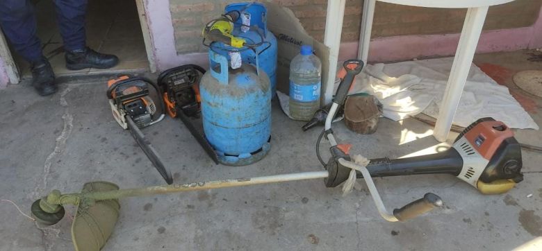 Operativos en Achiras: Secuestro de elementos en investigación por delitos contra la propiedad