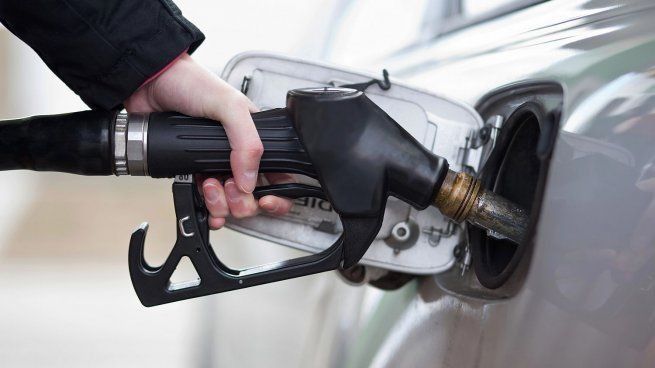 Combustibles: las ventas de marzo registraron el mayor desplome en 37 meses