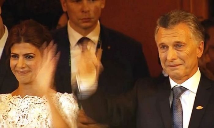 Mauricio Macri lloró de emoción al finalizar la gala en el Teatro Colón