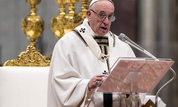 El Papa Francisco dijo que la homosexualidad está de moda