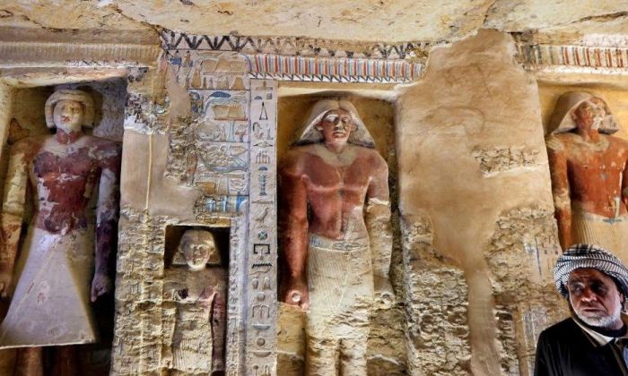 Egipto: hallan una tumba de hace 4.400 años con gráficos "excepcionalmente bien conservados"