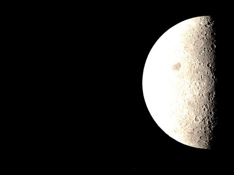 FOTOS: Publican espectaculares imágenes de la Tierra y la Luna, hechas durante la misión Chang'e-4