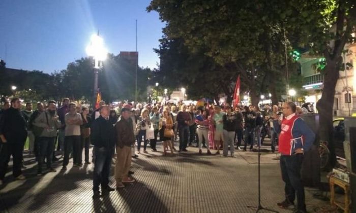 Río Cuarto tuvo su protesta contra las tarifas de servicios energéticos