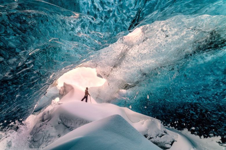 Cueva de hielo en el glaciar Vatnajökull