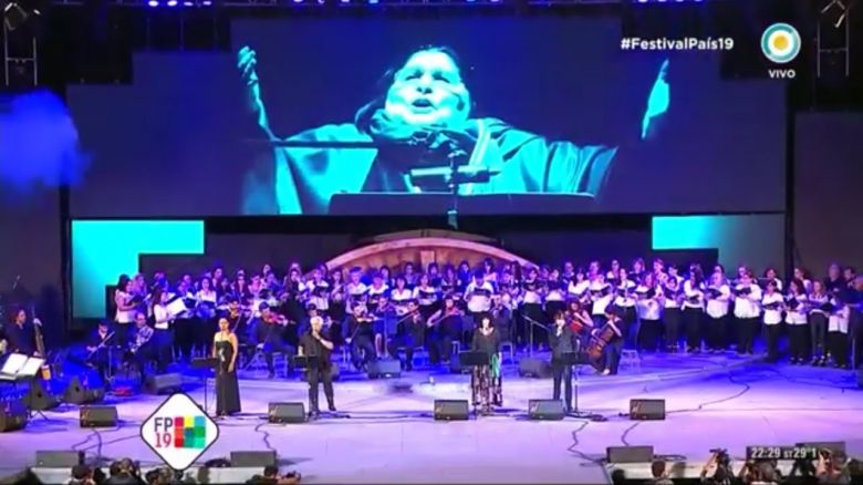 Fabián Matus y el Homenaje a Mercedes Sosa en Cosquín 