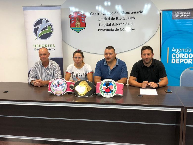 Se presentó el festival de boxeo Río Cuarto Verano 2019