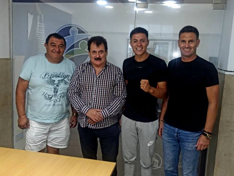 Adrian Sasso combatirá por el título Sudamericano en Río Cuarto