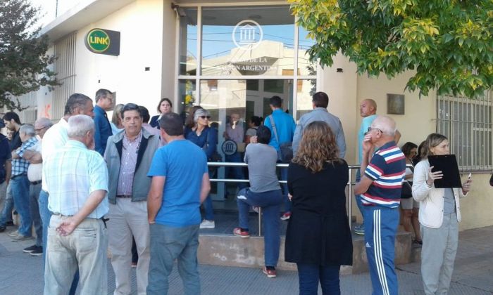 Adelia María: La Bancaria rechazó los despidos del gerente del Banco Nación y el responsable zonal operativo