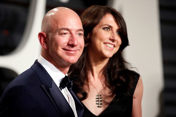 MacKenzie Bezos, cofundadora de Amazon, se queda con 31.000 millones de euros tras el divorcio