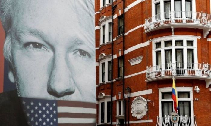 WikiLeaks denuncia que un grupo de españoles espió a Assange en la Embajada de Ecuador en Londres
