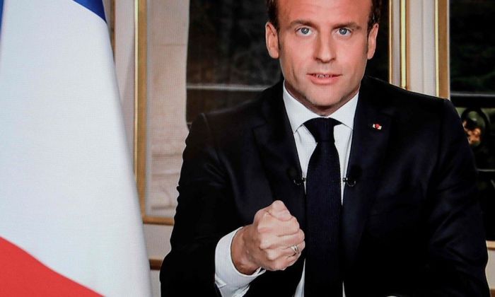 Emmanuel Macron promete reconstruir en cinco años la catedral de Notre Dame