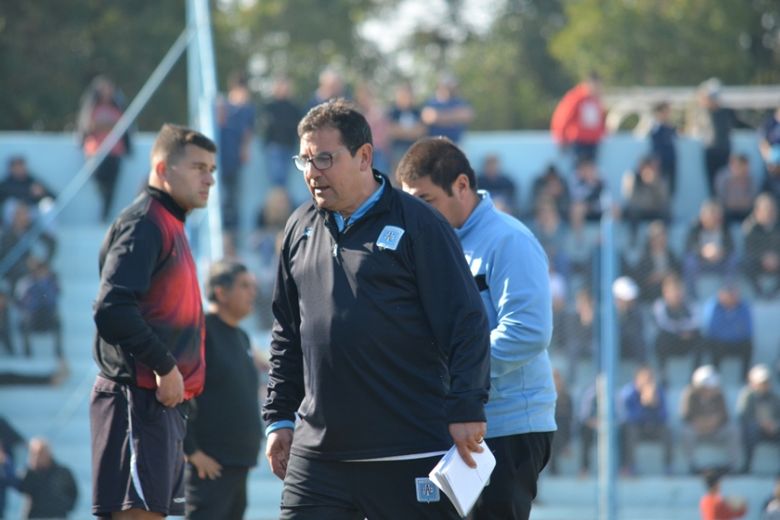 Magallanes presentó su renuncia en Estudiantes