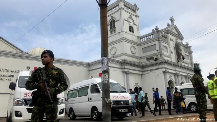 Más de 200 muertos y casi 500 heridos tras varias explosiones en iglesias y hoteles de lujo en Sri Lanka