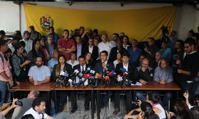 Conflicto en Venezuela: “Todos estamos expuestos a que nos metan presos o que nos maten”, dijo Guaidó