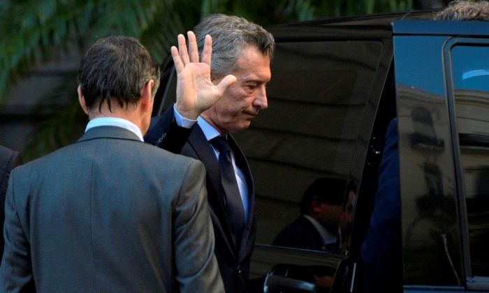 Mauricio Macri llamó a Juan Schiaretti para felicitarlo y en el Gabinete hubo críticas para Elisa Carrió