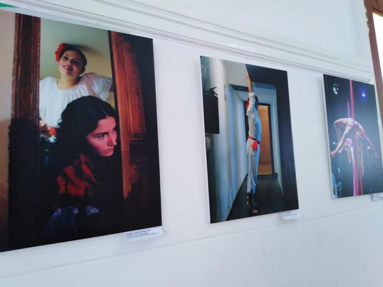 Estudiantes de Fotografía del PEAM exponen imágenes del ciclo Banca al Arte