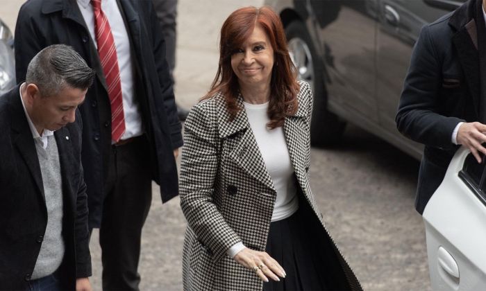 La revista que leyó CFK y el acusado que habló con todos: cómo fue la segunda audiencia del juicio oral por la obra pública