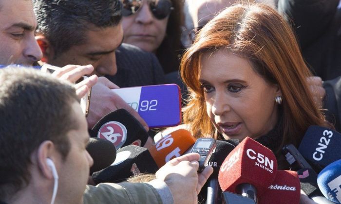 CFK alertó sobre la crisis y cuestionó: “¿Los meritócratas, dónde están?