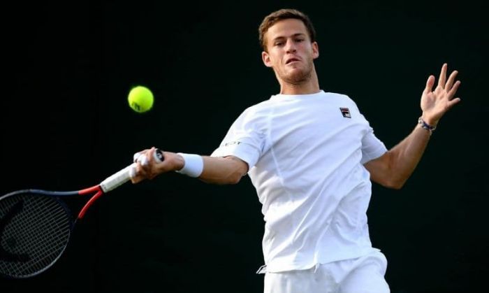 El "Peque" sigue en pie en Wimbledon