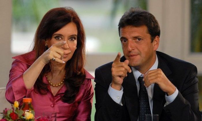 CFK cerrará su campaña en Buenos Aires y se mostrará con Massa