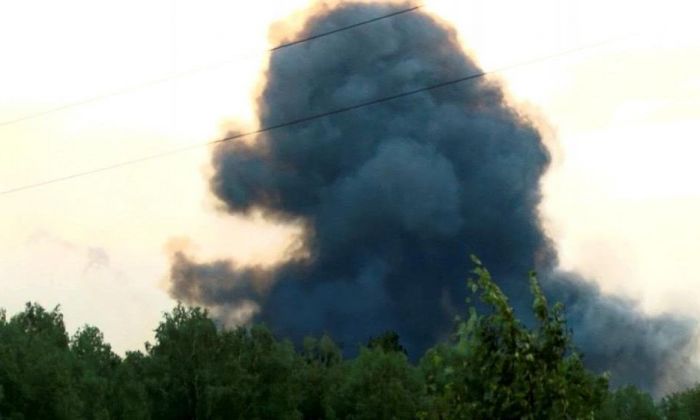 11.000 evacuados por una explosión en almacén de municiones en Rusia