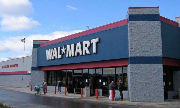 Los supermercados más importantes de EE.UU vetan los videojuegos violentos tras el tiroteo de El Paso