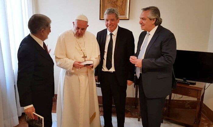 El Financial Times dice que fue el Papa Francisco quien alentó a Alberto Fernández a reconciliarse con CFK