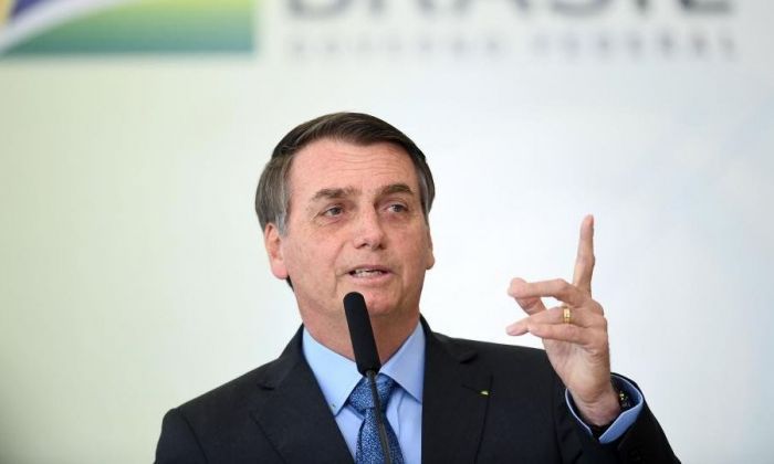 Bolsonaro volvió a criticar a Argentina: "Por el populismo, la gente saca en masa el dinero de los bancos"