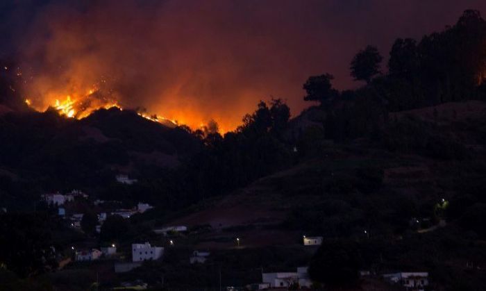 Un incendio devastador en Gran Canaria ya provocó una catástrofe ambiental y más de 9.000 evacuados