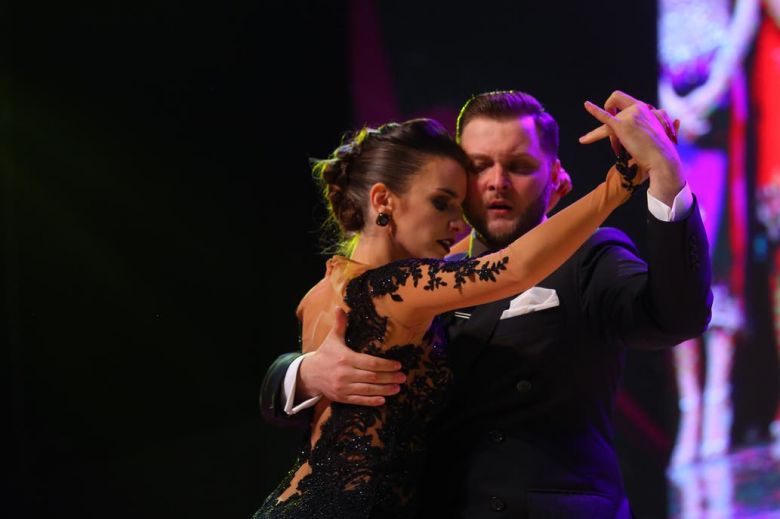 Una argentina y un ruso, los ganadores del Mundial de Tango en la categoría "pista"