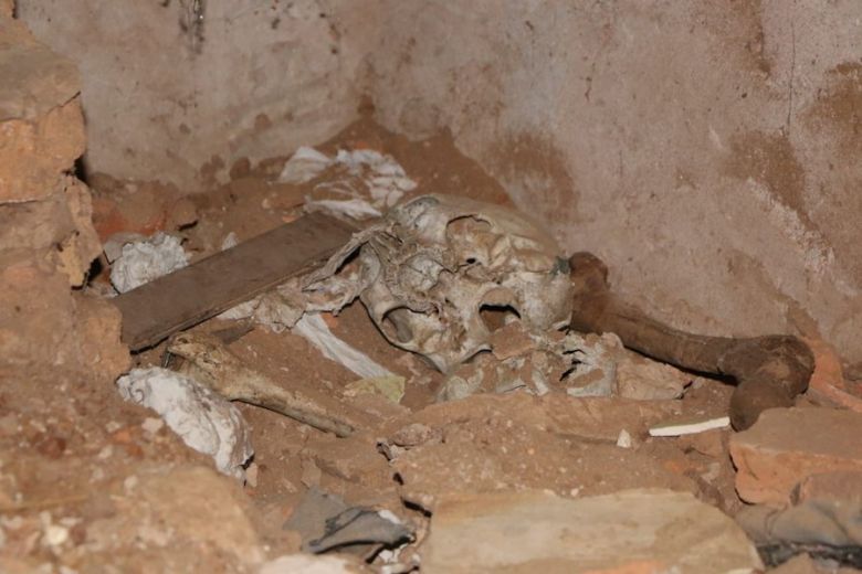 Hallaron restos óseos en una antigua casa de Alfredo Stroessner en Ciudad del Este