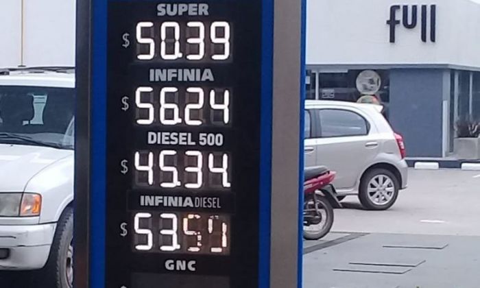 La nafta súper superó los 50 pesos en Río Cuarto y cuesta casi cinco pesos más que en Buenos Aires