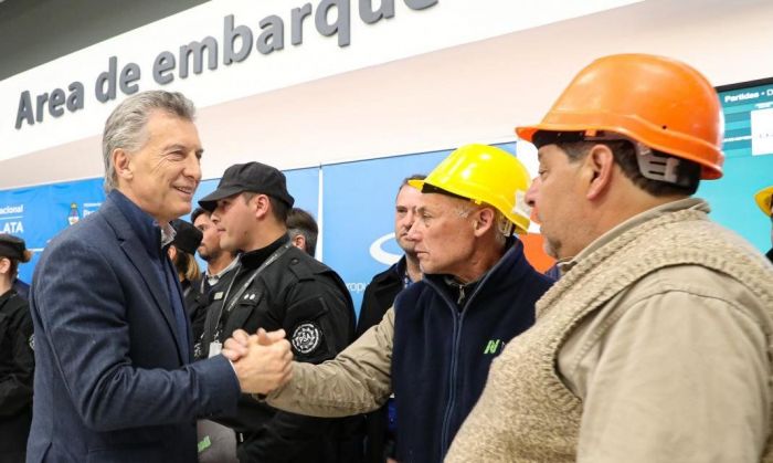 Macri aseguró en Mar del Plata que va a seguir ocupándose "de llevar alivio a todas las familias"