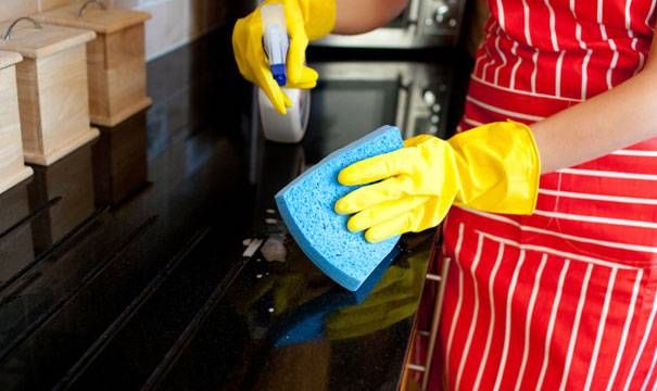 Las empleadas domésticas cobrarán un bono según las horas trabajadas
