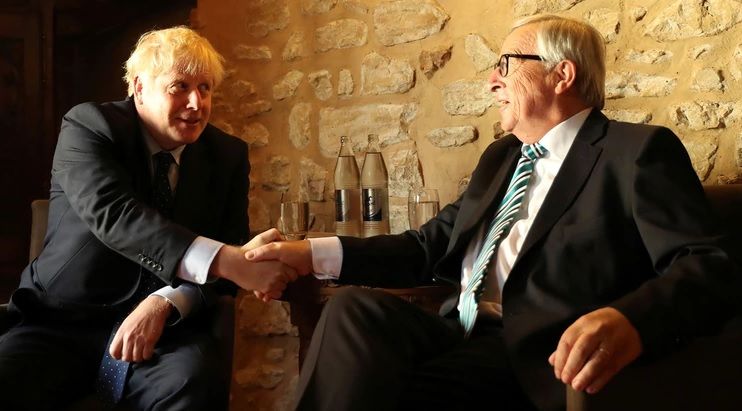 El Reino Unido y la Unión Europea alcanzaron un nuevo acuerdo sobre el Brexit