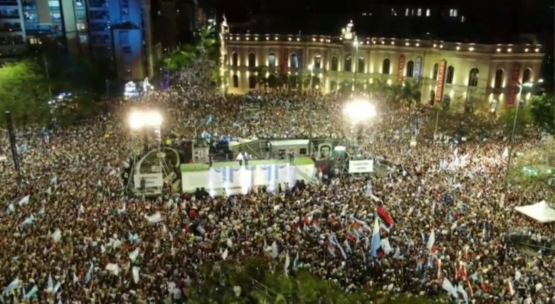 Macri en Córdoba: "Esta noche no me la voy a olvidar nunca más en mi vida"