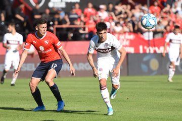 Lanús eliminó a Independiente y es semifinalista