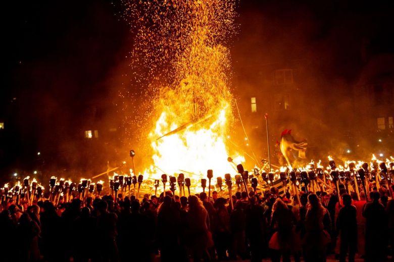 festival Up Helly Aa 