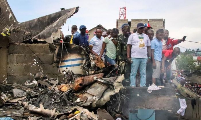 República del Congo: un avión se estrelló y mató a 17 personas