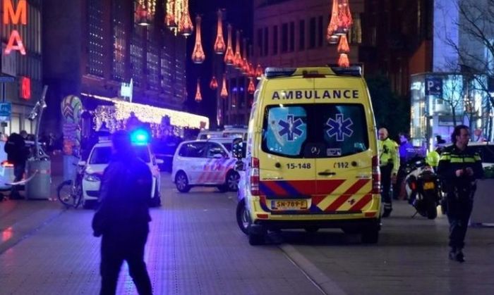 Otro ataque en Europa: un hombre apuñaló a varias personas en Holanda y escapó