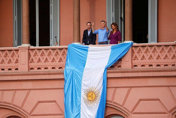 Mauricio Macri, en su despedida: “Fernández va a encontrar una oposición constructiva y no destructiva”