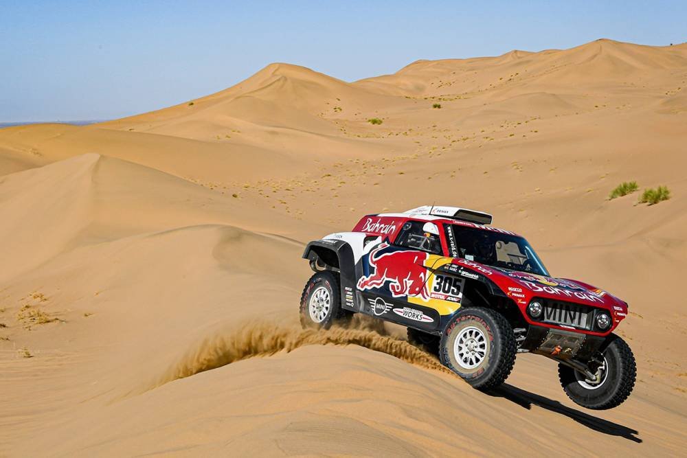 El Dakar puso primera en Medio Oriente