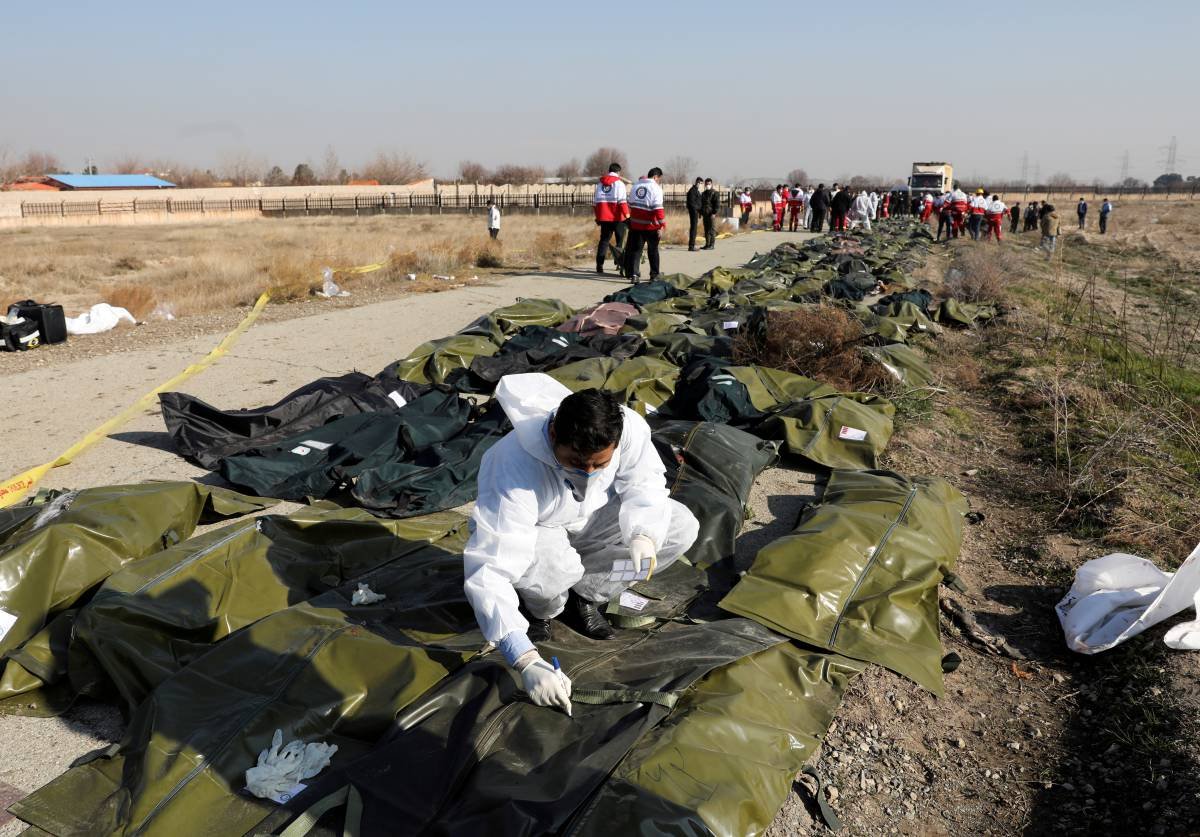 Mueren los 176 pasajeros de un avión de Ucrania que se estrella en Irán