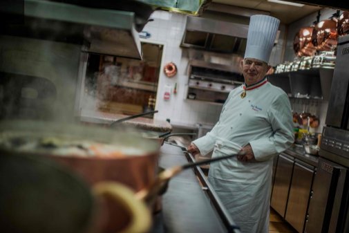 Michelin retira una estrella al restaurante del fallecido chef Paul Bocuse por primera vez en 55 años