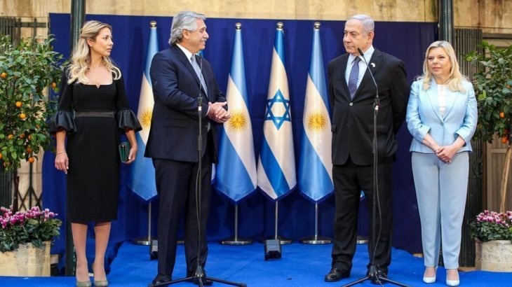 En Israel, Alberto Fernández ratificó su compromiso para buscar "la verdad" por la AMIA